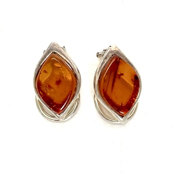 Vintage, Baltic Amber earrings 1 pair, sterling silver