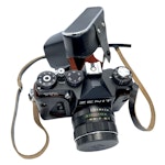 Fotocamera analogica Zenit TTL con custodia in pelle originale