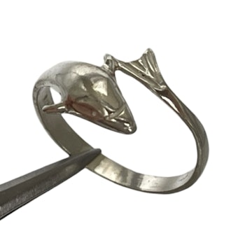 Sterling 925 hopea sormus delfiinillä