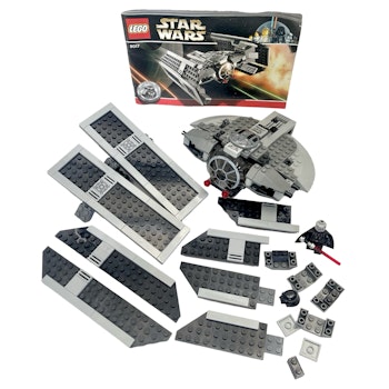 Lego Star Wars 8017 – Darth Vaderin TIE-hävittäjä