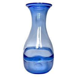Bertil Vallien, Vas karaff, Kosta Boda, signerad Colour Acc