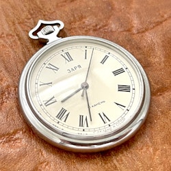 Vintage, Zaria Sovjetiskt Rysk USSR fickur 21 jewels