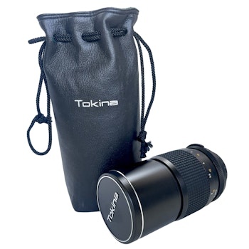 Camera lens Tokina 200mm 1:3.5 auto teleplus