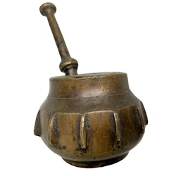 Mortar with pestle - Bronze 15th century