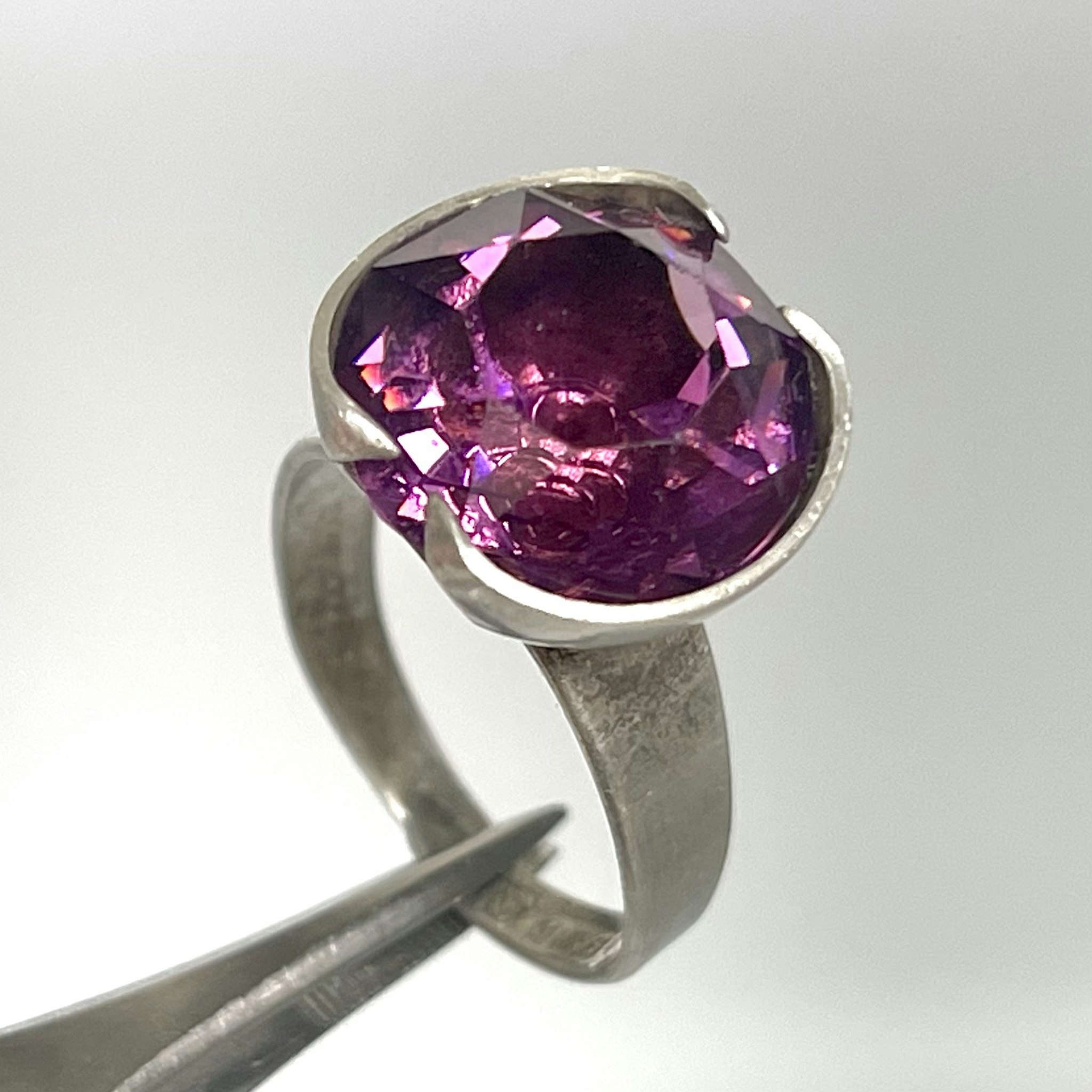 RING, HSG 925 sterling silver 1977, lila sten, justerbar storlek