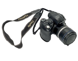Fujifilm FinePix S5000 ~ 2.2x Zoom Digital Camera