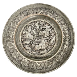 Orientalisk Hamrad dekor, koppar fat, 1700-tal, signerad
