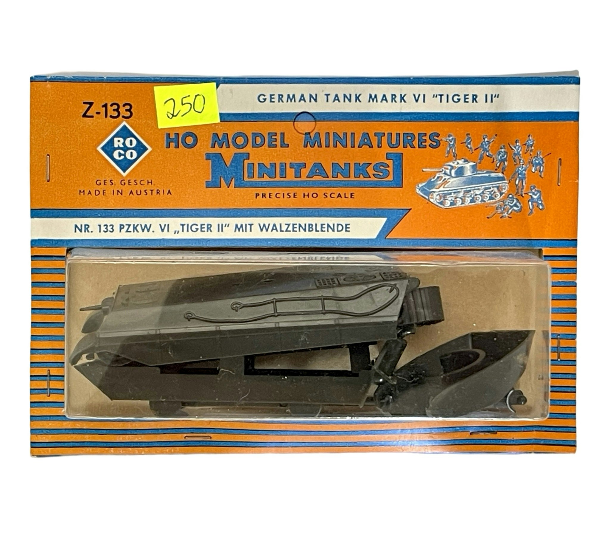 Roco Minitanks Z-133, 138, 161, 101, 140 - Tigris Antiques & Art