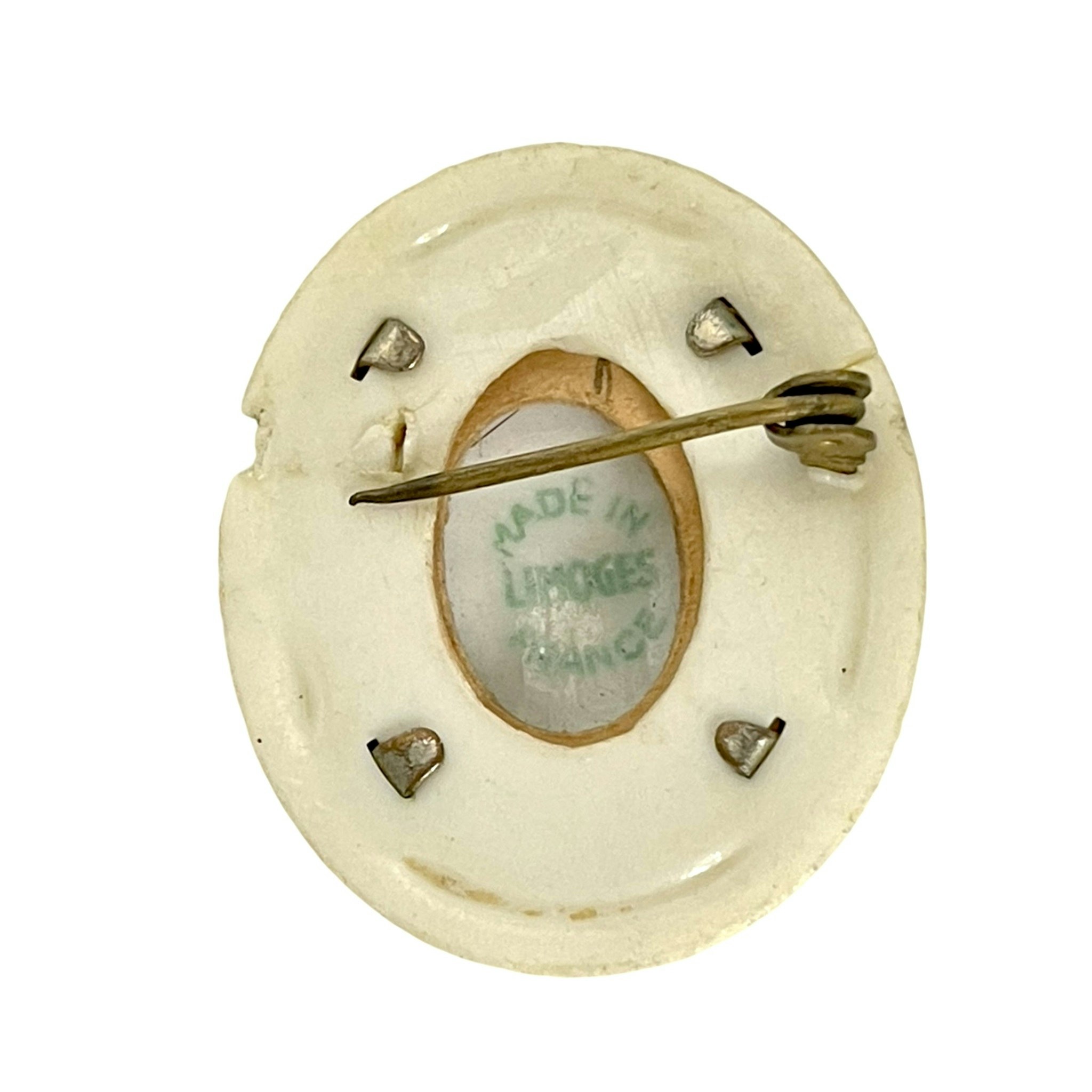 Vintage handmålad porslin brosch, kvinna, Limoges Frankrike