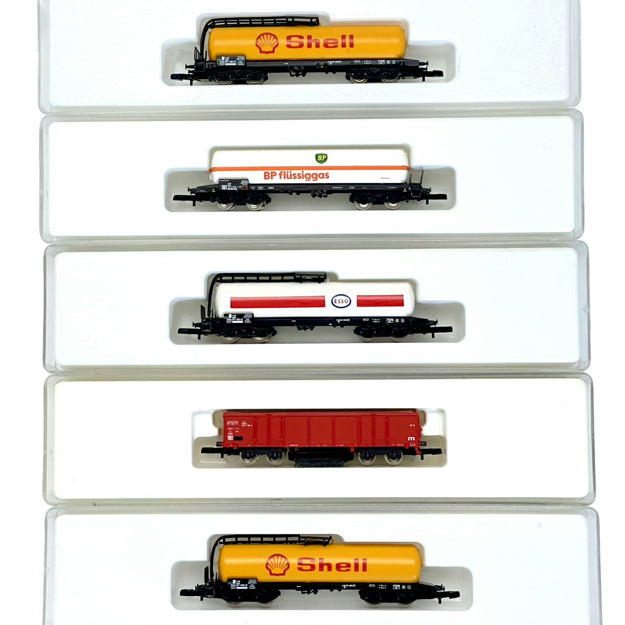 5 st, Märklin Z Mini-Club, 82181, 8619, 86501, 2 X 8625 Shell 4 Axle Tank vagnar