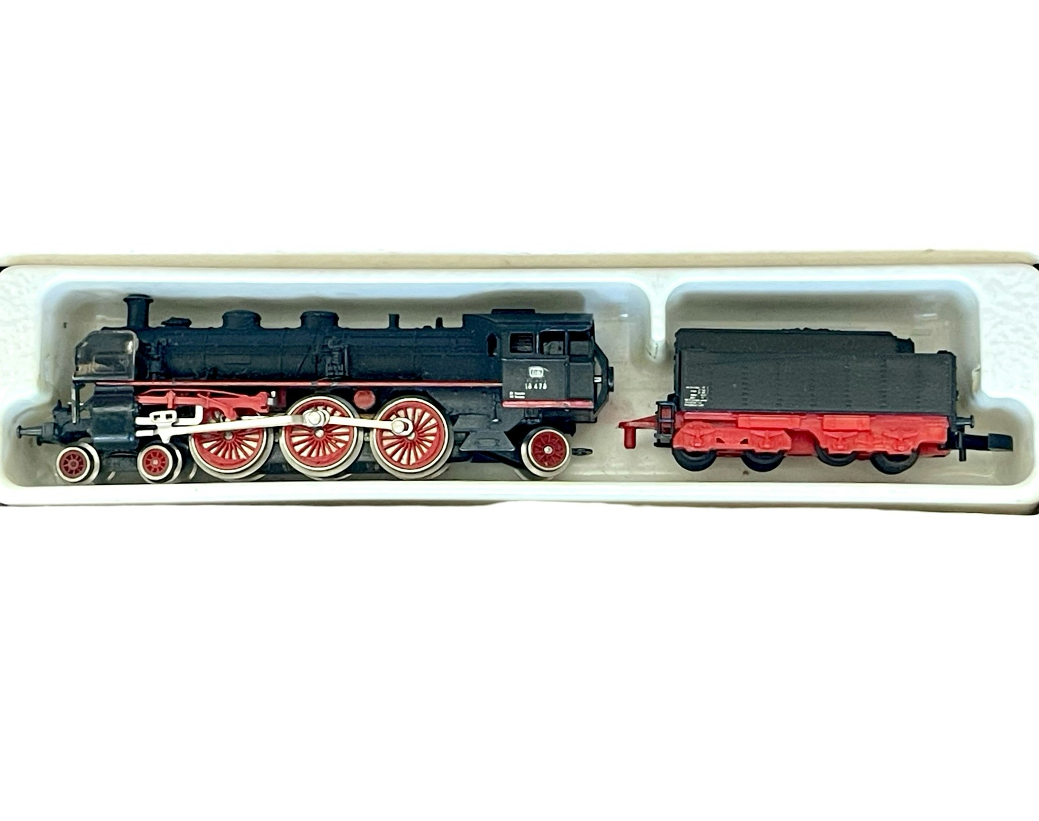 Locomotiva Märklin Z Mini-Club 8893 con tender