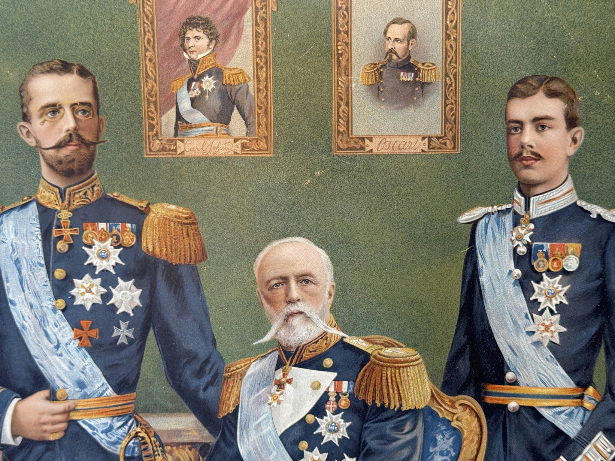 Äldre Kungatavla, tryck, "Fem Generationer släktled af kungahuset Bernadotte"