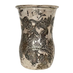 BÄGARE, silver, 1700-talet, dekor med blommor och blad, stämplad