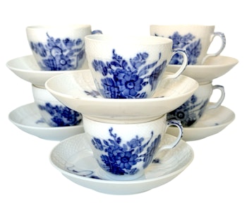 Royal Copenhagen 1:a sortering, Blå blomster, 6 st kaffekoppar med fat 1549