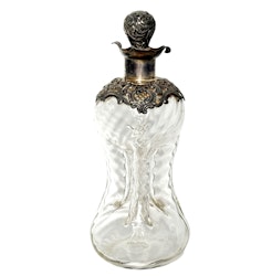 Viktoriansk fyrkantig karaff i glas och silver, Birmingham ca 1890