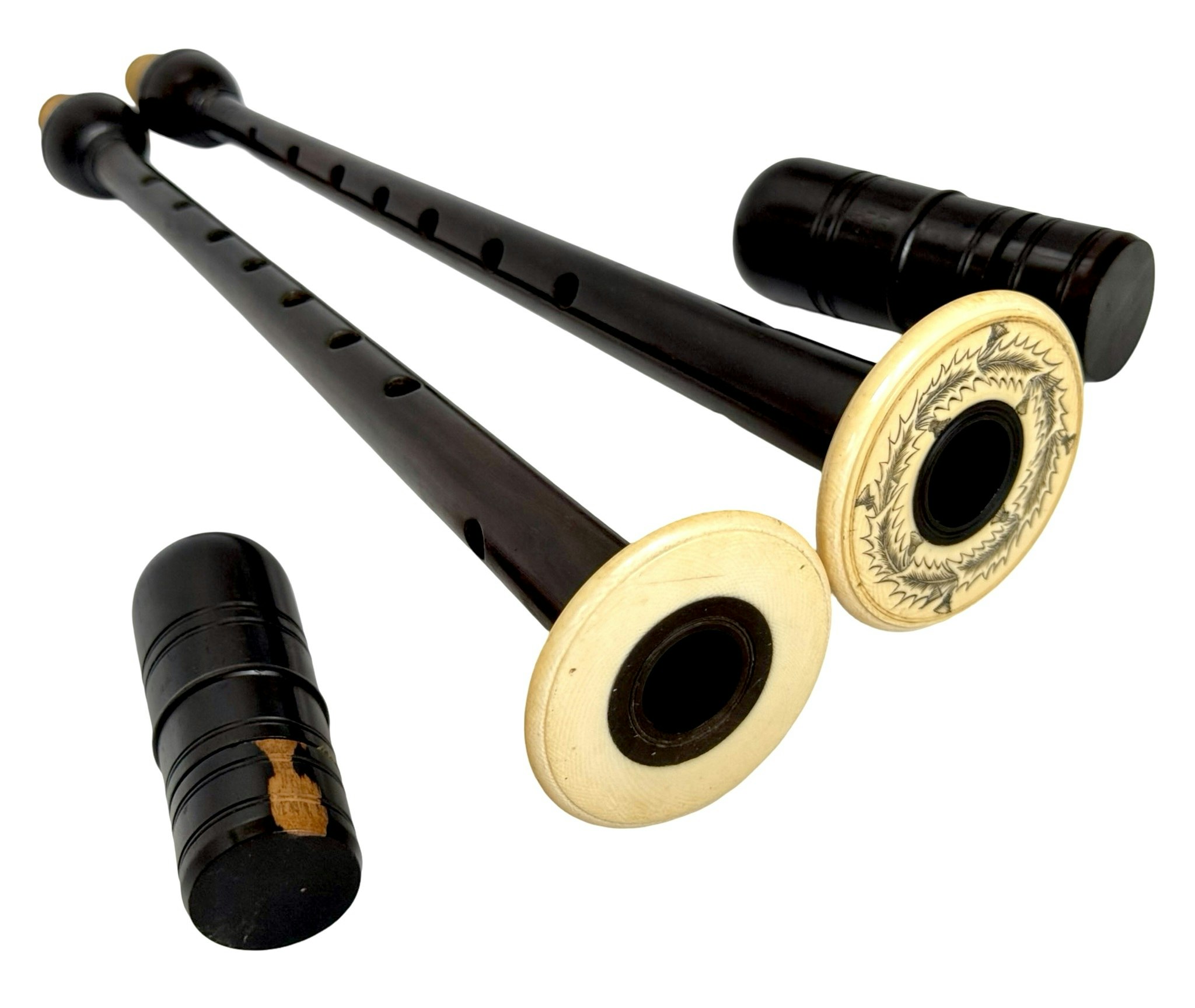 Antik högkvalitativ Skotska säckpipa elfenben med lång svart trä chanter, 1800-talet