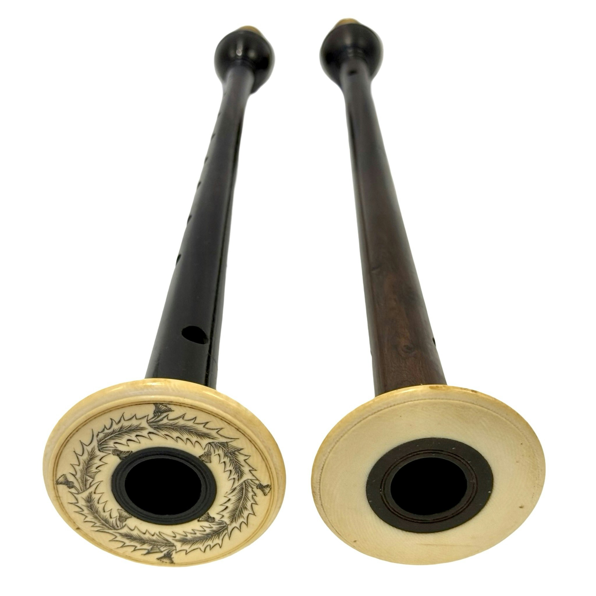 Antik högkvalitativ Skotska säckpipa elfenben med lång svart trä chanter, 1800-talet