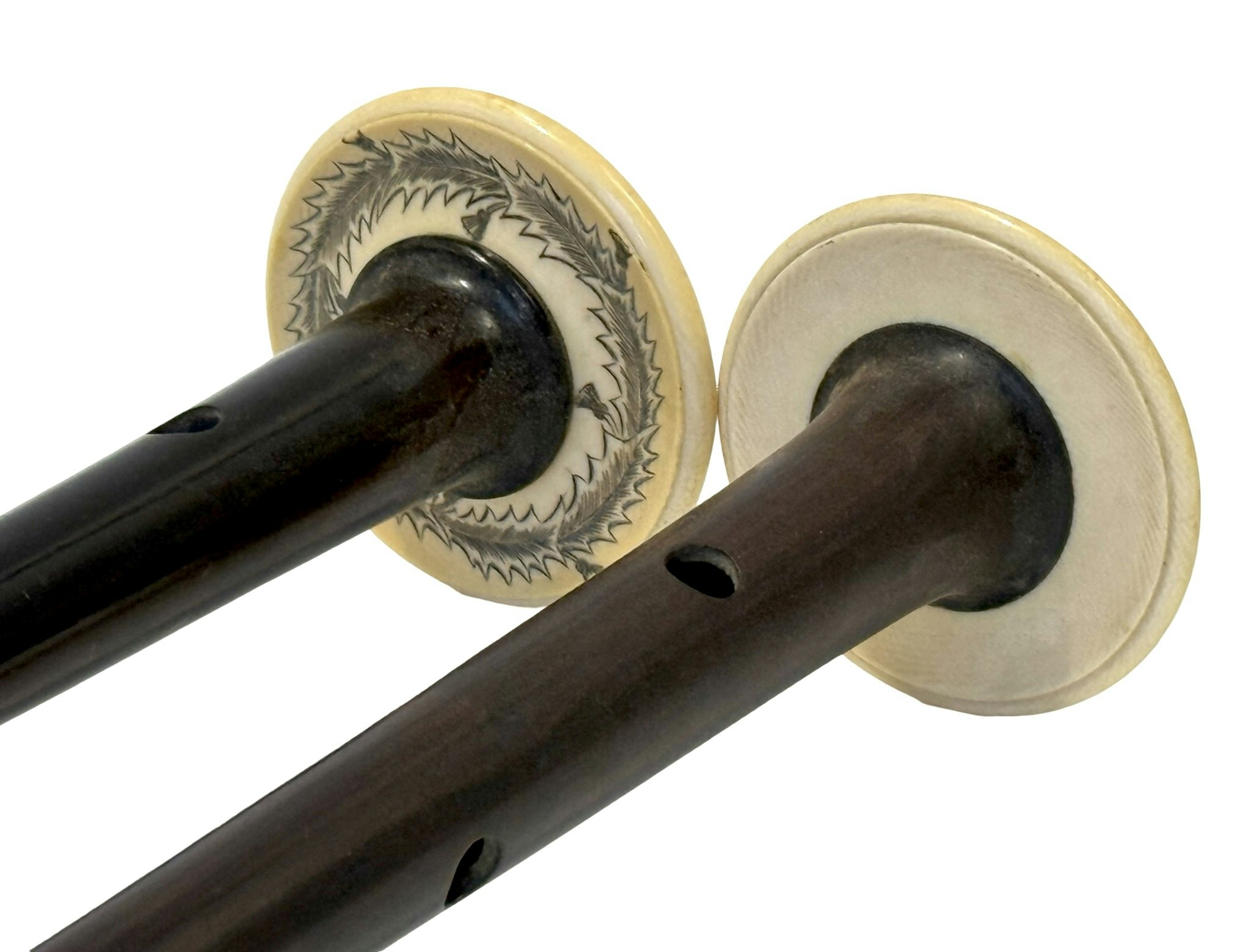 Antik högkvalitativ Skotska säckpipa elfenben med lång svart trä chanter, 1800-talet
