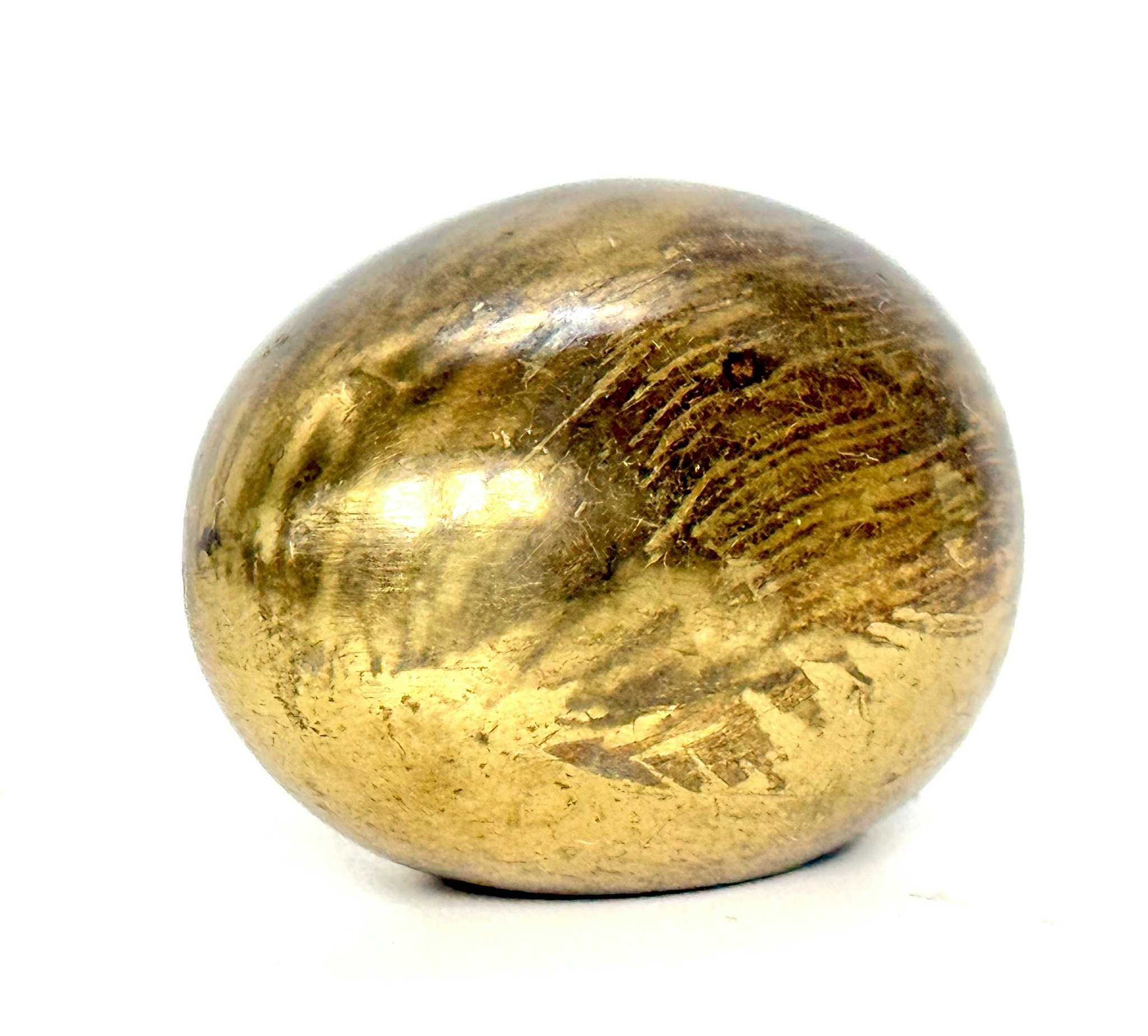 Carl II Auböck (Österrike, 1900-1957) Skulptur i form av ägg, Mässing, signerad