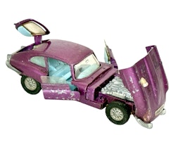 Dinky Toys 131 Jaguar E-type 2+2