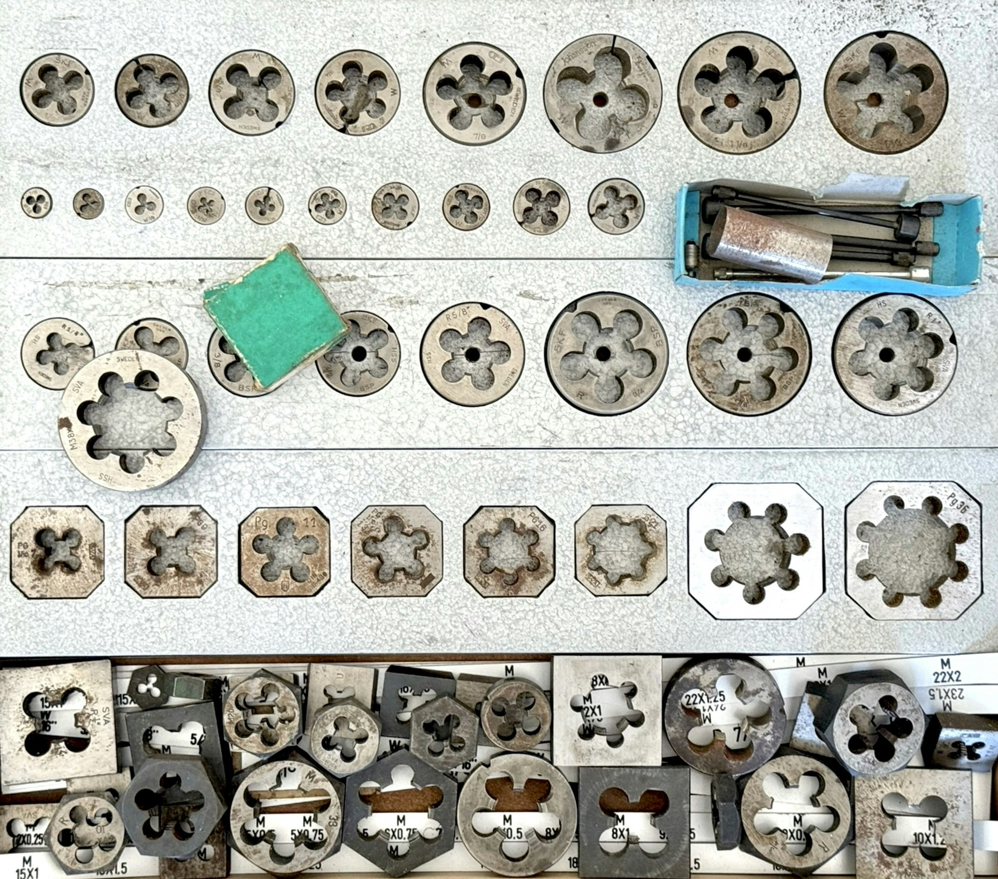 Ca 300 st, Gängsnitt HSS, CEJ, SVA, SKF m.m.