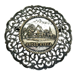 Vintage filigran brosch "Frösö kyrka"