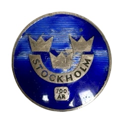 Stockholm 700 år äldre svensk brosch i Silver, tillverkad av CFC 1953
