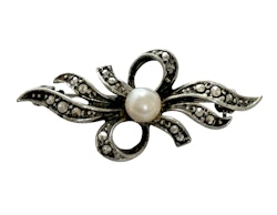 Brosch, Silver med markasiter, Stämplad HF