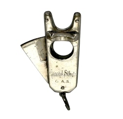 Vintage Miniatyr hänge, Cigarrsnoppare, Gesetzl Schutz G.A.S