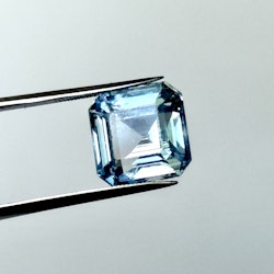 5.50 Karat naturlig blå Topas