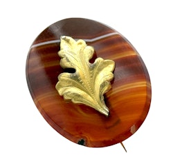 Antik brosch, Karneol Agat