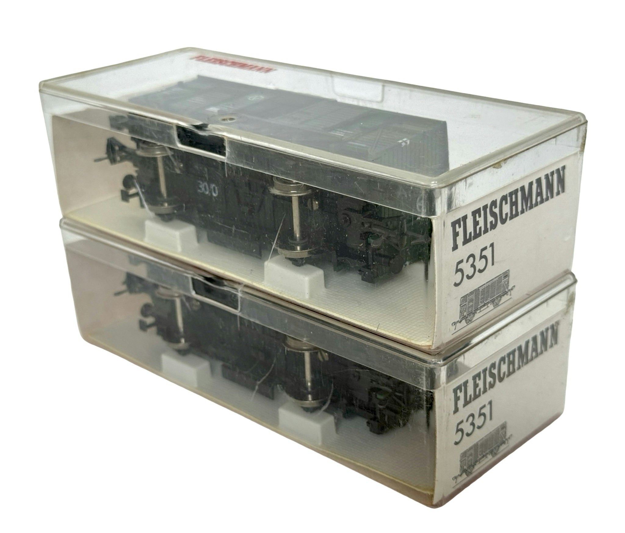 2 st, Fleischmann 5351 HO skala, DB vagnar