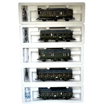 5 kpl, Roco 44505, 44508, 44510, 44513, 44527 HO-mittakaava, pienoismallivaunut