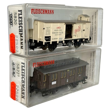 2 kpl, Fleischmann 5820, 5822 H0-mittakaava, pienoismallivaunut
