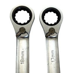 2 st,Ringnyckar Vanadium med spärrfunktion, 17 & 18 mm