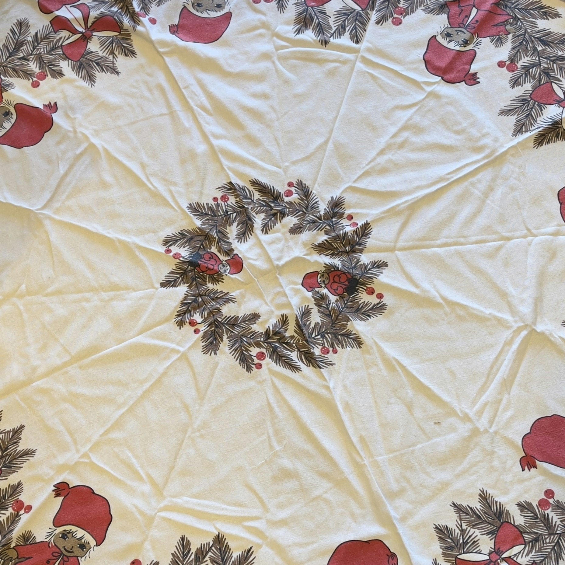 Vintage stor rund julduk med tryckt mönster dia 130 cm