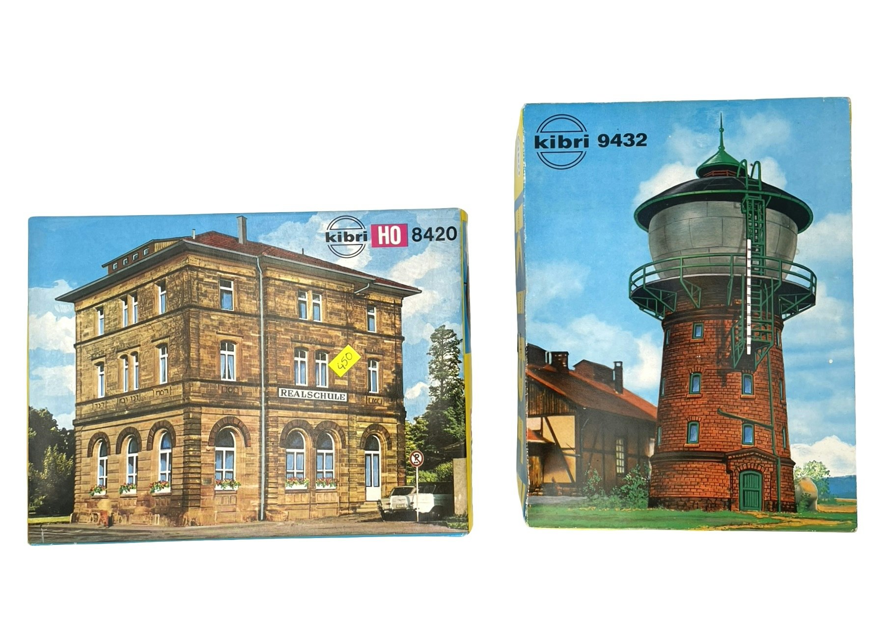 2 st, Kibri HO 1:87 skala, B-8420, B-9432 Hus & dekorationer