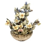 Borddekorasjon, porselen, formet som blomster, Capodimonte, Mollica, Italia