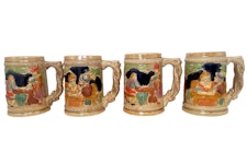 4 Stk. Vintage Tassen