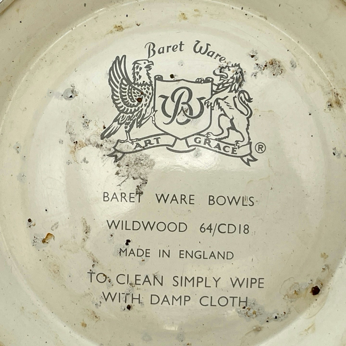 Baret Ware piedestal skål i plåt, England