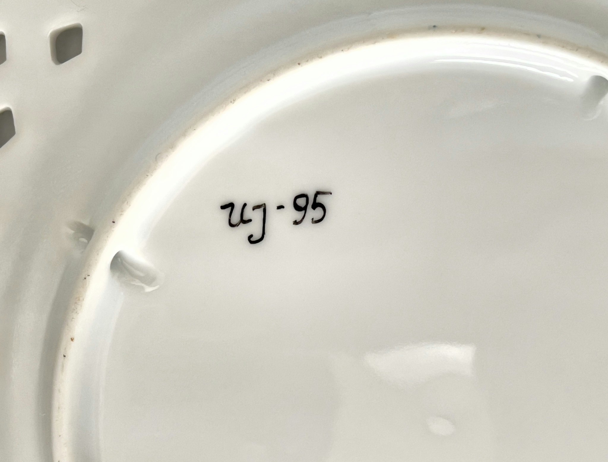 6 st Vintage Fruktassietter, Handmålad porslin assietter med bruten kant
