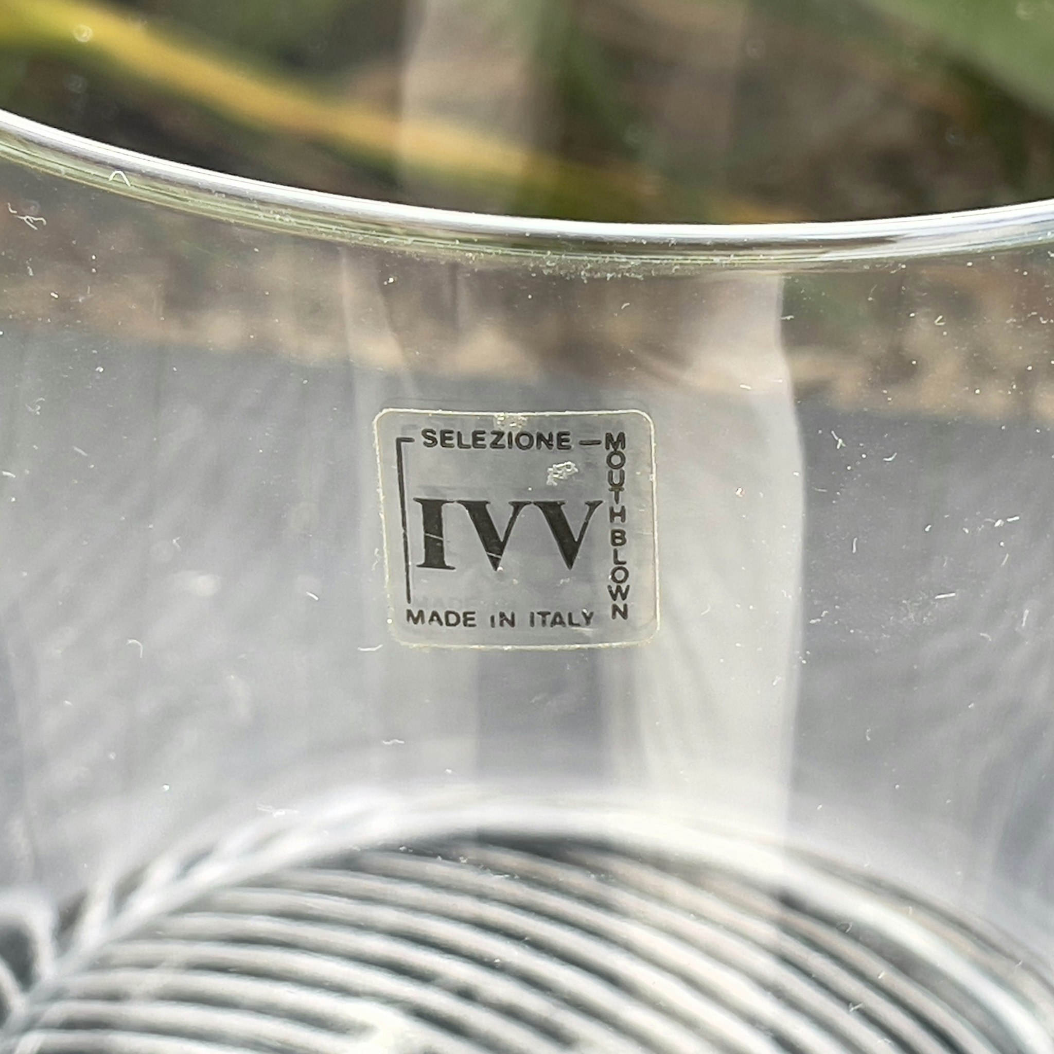 Ishink - IVV Selezione rökgrått munblåst glas, Italien