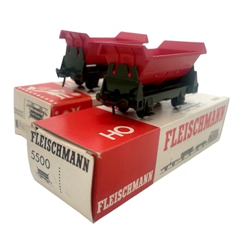 2 st, Fleischmann H0 5500 Vagnar