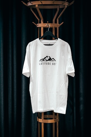 Latitude 65 - T-Shirt vit/svart