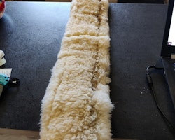 Sadelgjord med fårskinn 60 cm Bucas Christ