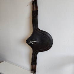 Brun sadelgjord med platta 120 cm