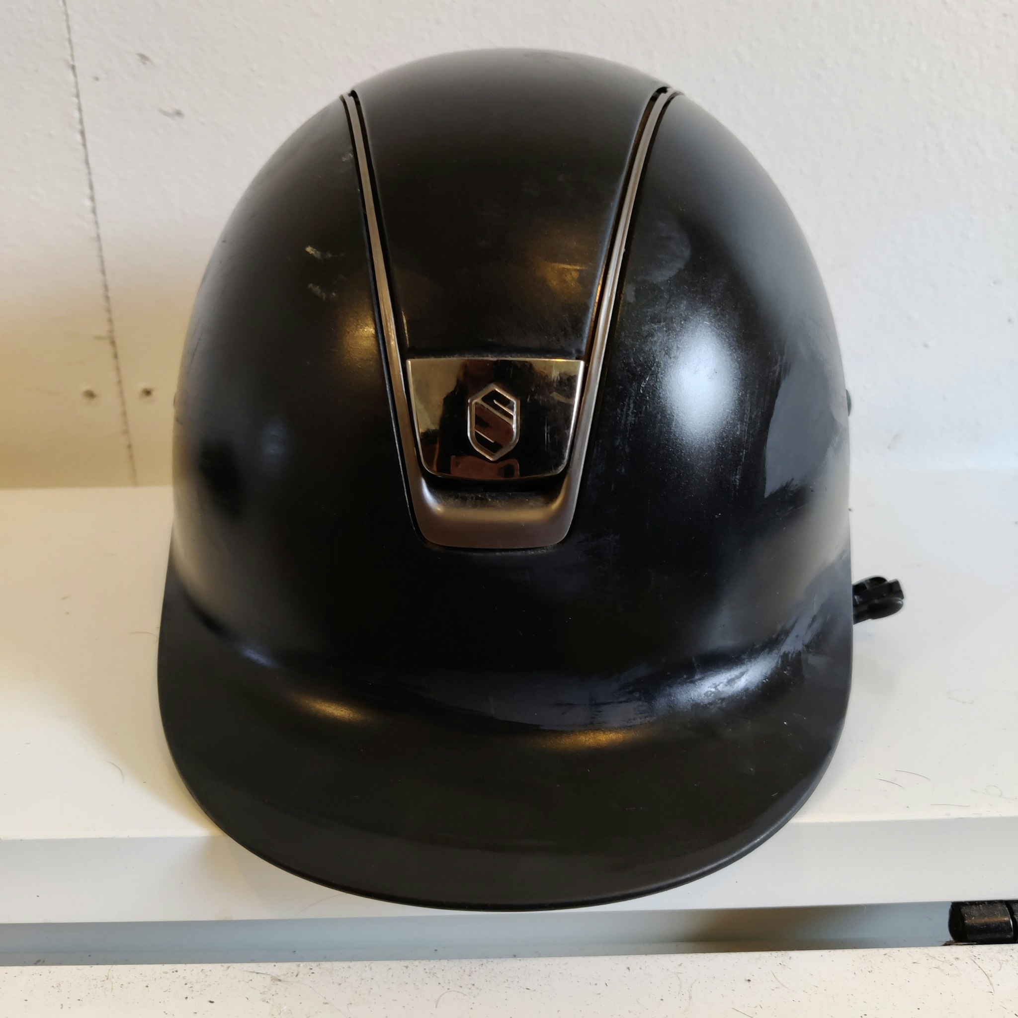 Svart hjälm 55-58/medium SAMSHIELD
