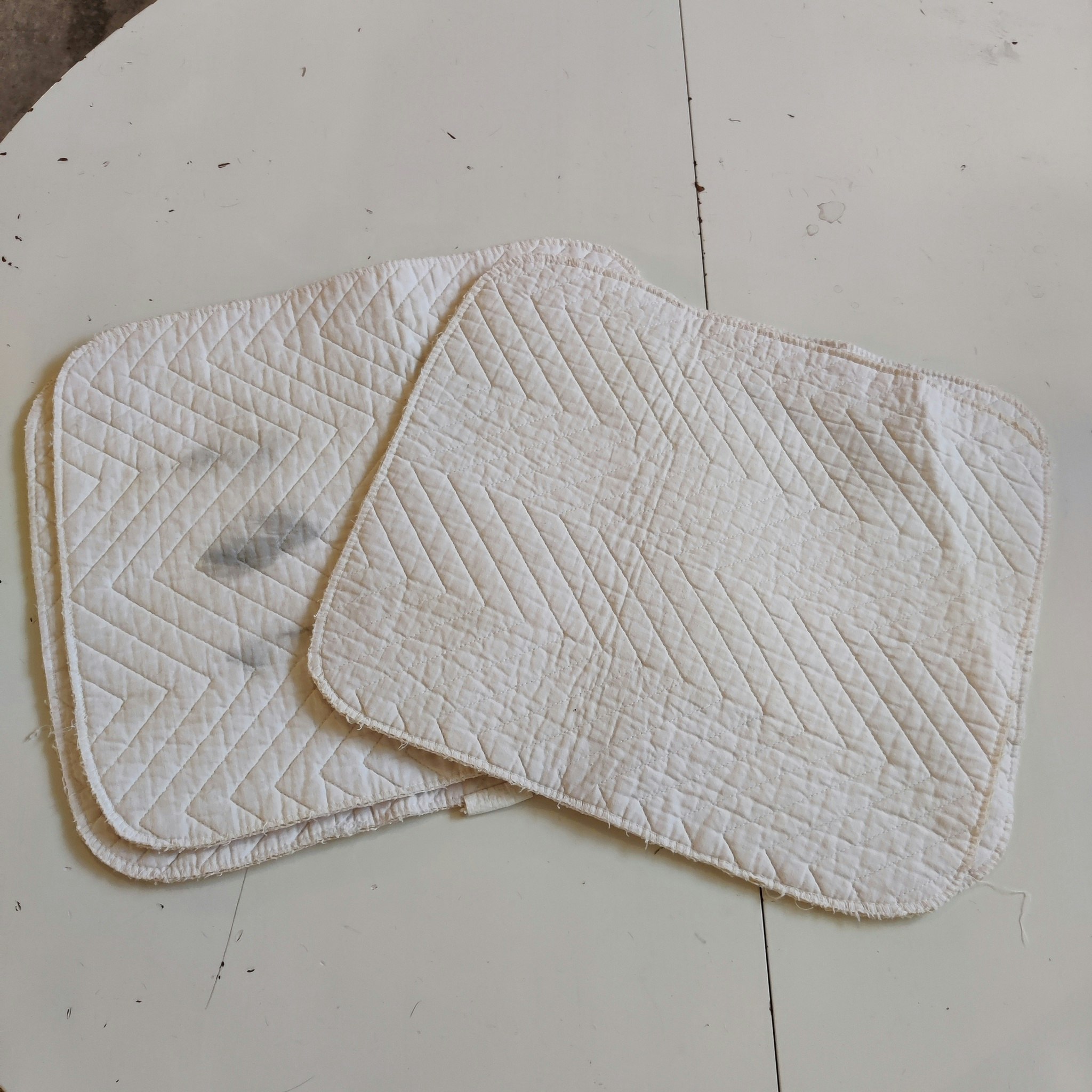4 tunna vita paddar 34 x 40 cm