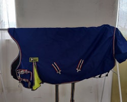 Blått vintertäcke 105 cm 300 g Globus
