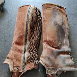 Bruna shortchaps mocka SMALL